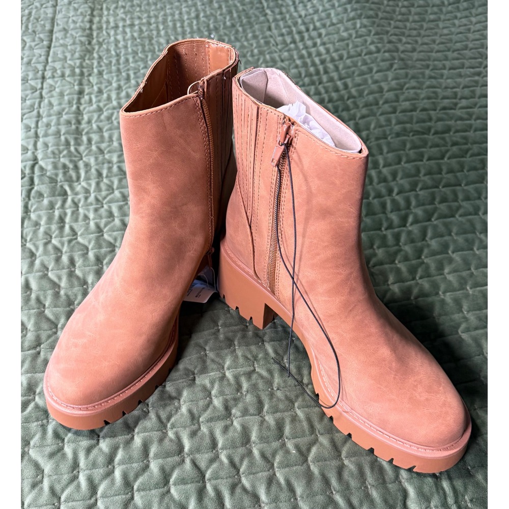 a.n.a. Rina Tan Platform Lug Sole Ankle Boots Size 9.5 NEW